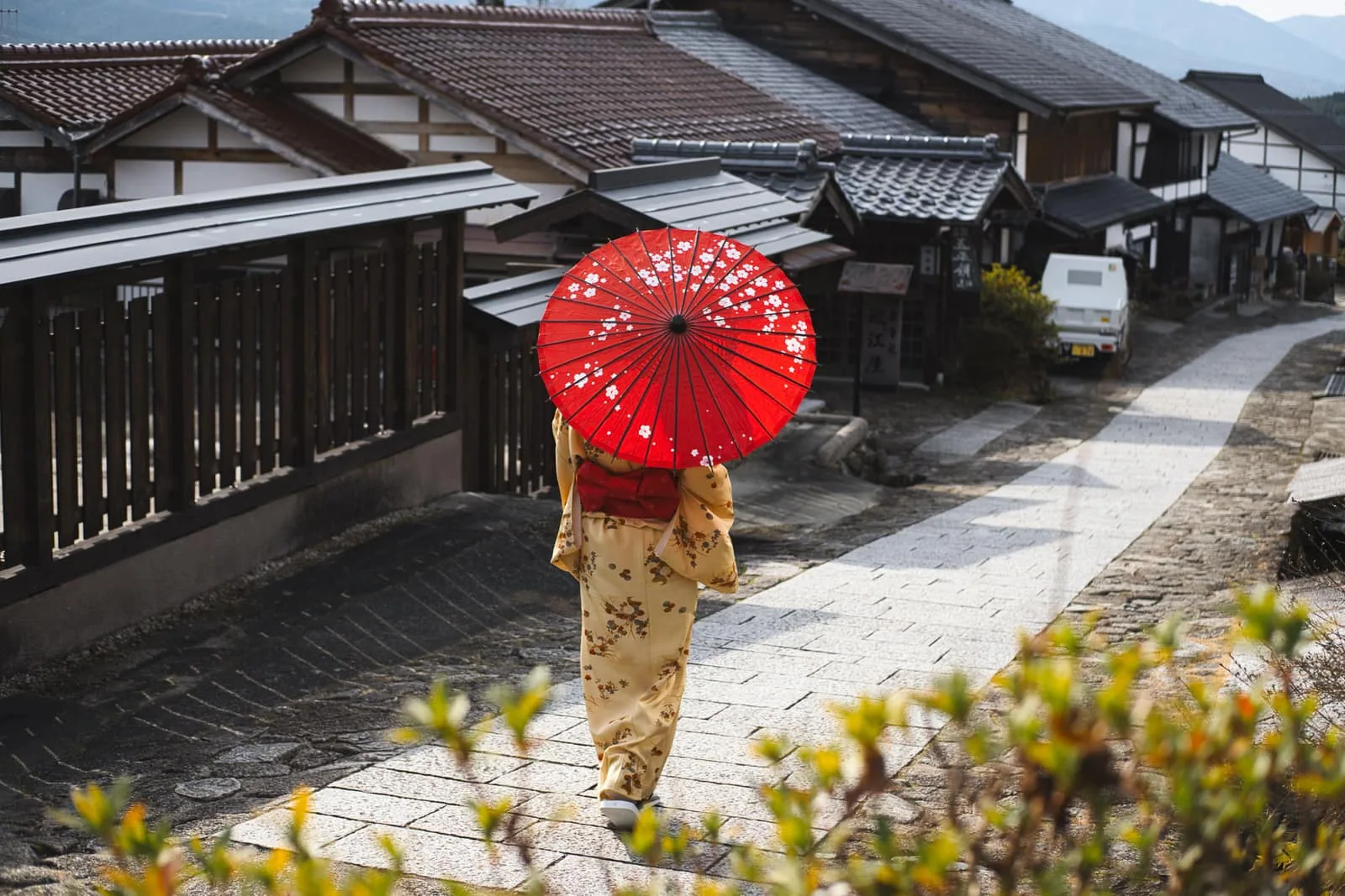 在淺草穿和服散步